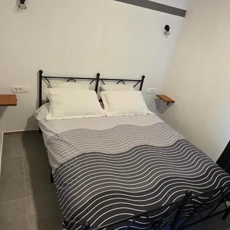 Kmetija Zavadlal Apartment Kostanjevica na Krasu