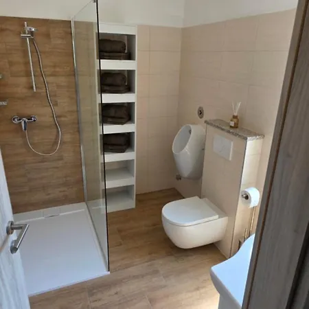 Kmetija Zavadlal Apartment Kostanjevica na Krasu